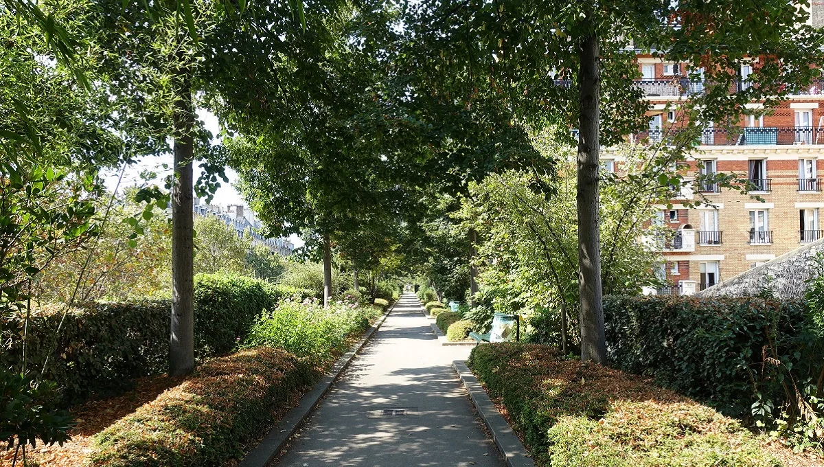 Découvrez la coulée verte, une magnifique balade plantée à Paris