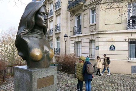 Photo du buste de Dalida