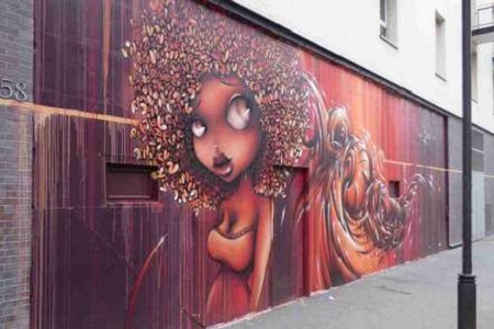 photo of the street art fresco in Paris 13 by Vinie, entitled: Red Doll
