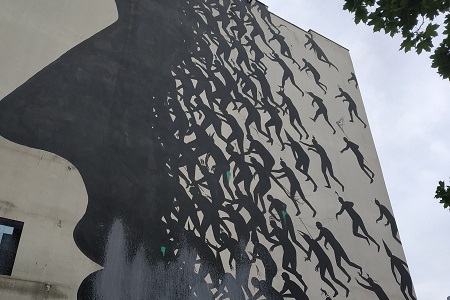 photo of the street art fresco in Paris 13 by Mano, entitled: Profile