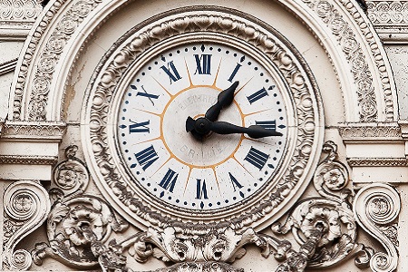 photo de l horloge du passage Verdeau