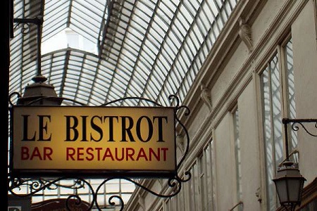 ensigne du restaurant le bistrot du passage verdeau