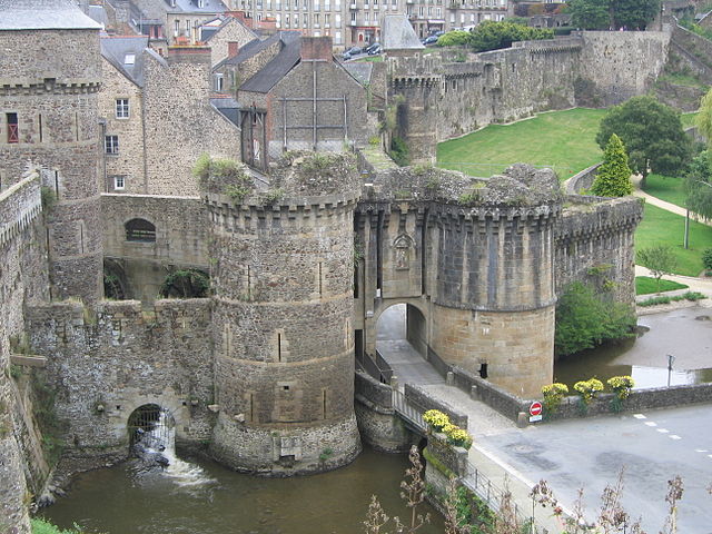 photo château de fougeres