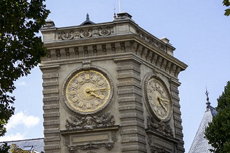 Photo horloge ministère de la Défense