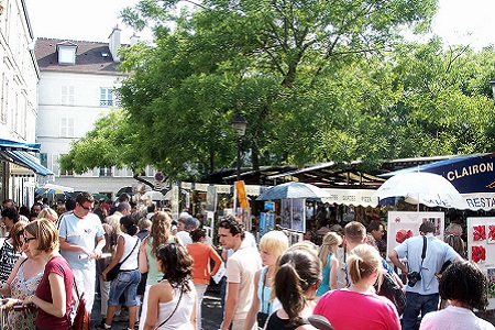 Photo of Place du tertre in Paris 