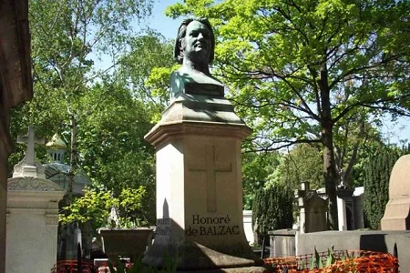 photo de la tombe d Honoré de Balzac au cimetière du Père-Lachaise