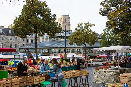 photo du marché des lices de Rennes