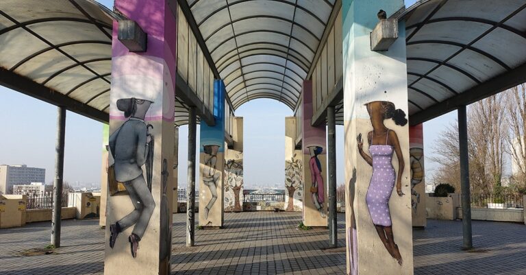 Le belvedere de belleville et son street art