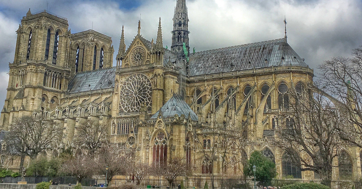 La cathedrale Note-Dame de Paris sur l'île de la cité