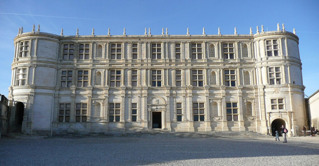 Photo du château de Grignan en Avergne Rhone-Alpes