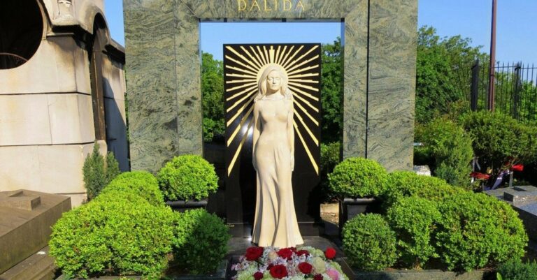 La tombe Dalida à Paris