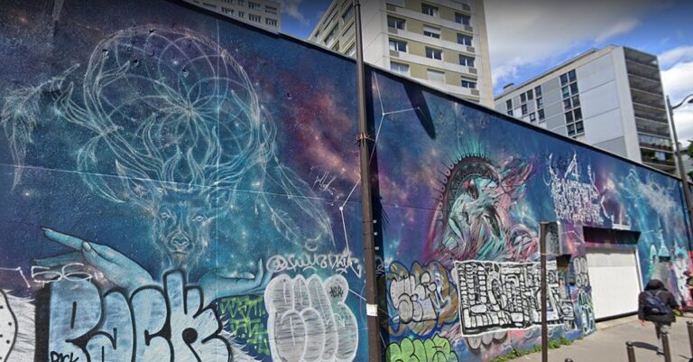La fresque de street art rue des Maronites à Paris