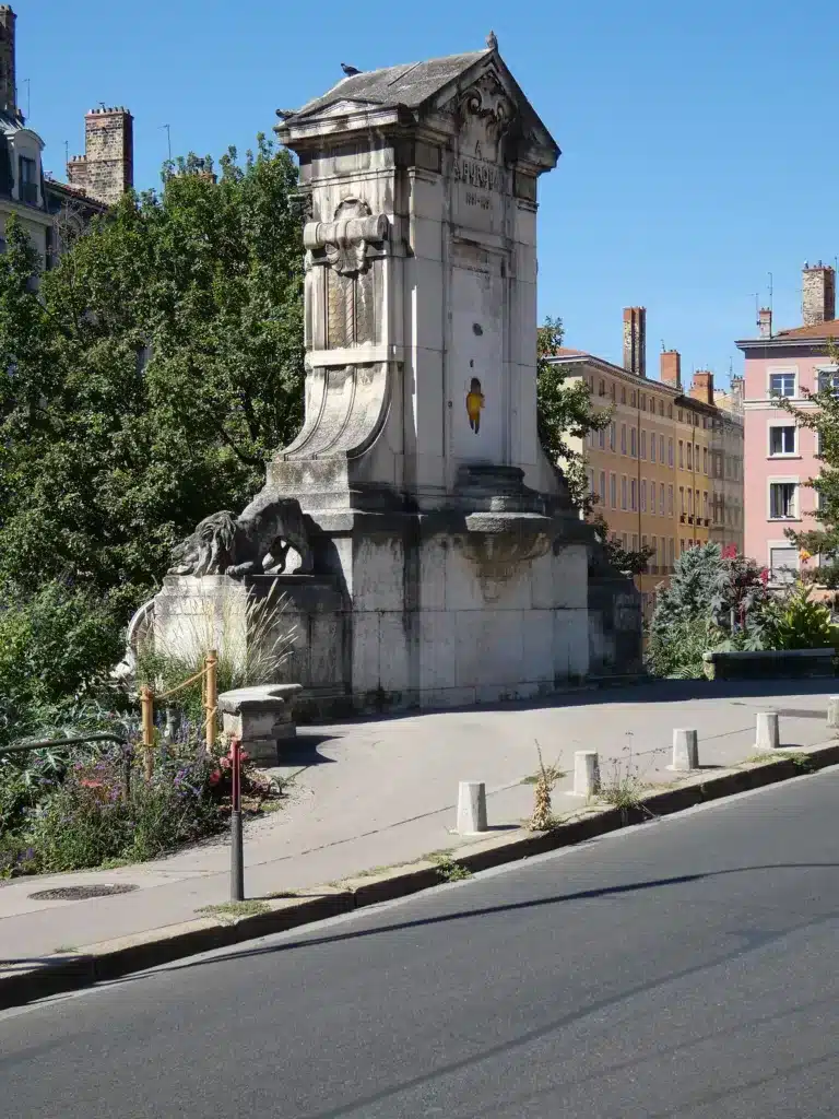Fontaine Auguste Burdeau au Jardin des plantes à Lyon