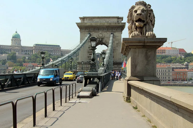 Le Pont des Chaînes Széchenyi