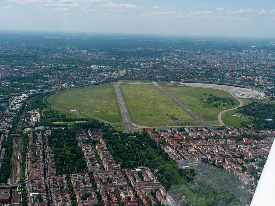 Tempelhofer Feld