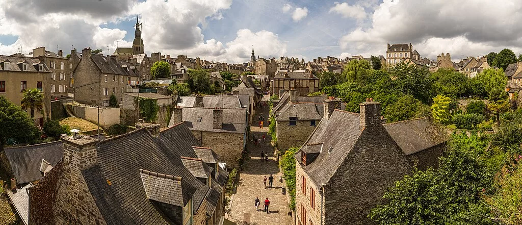 Vue de la ville de Dinan