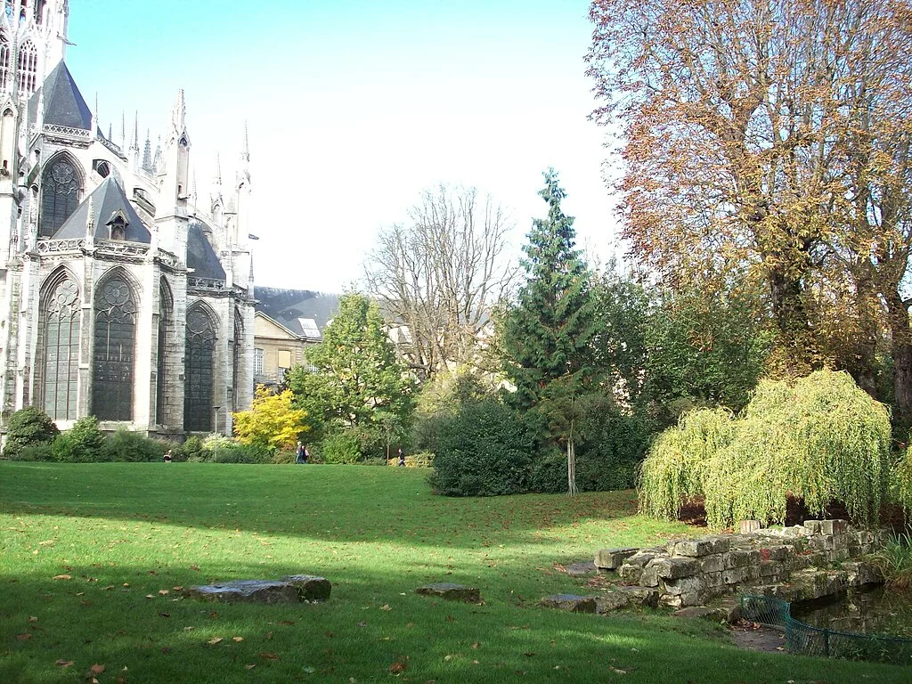 City Hall Garden in Rouen