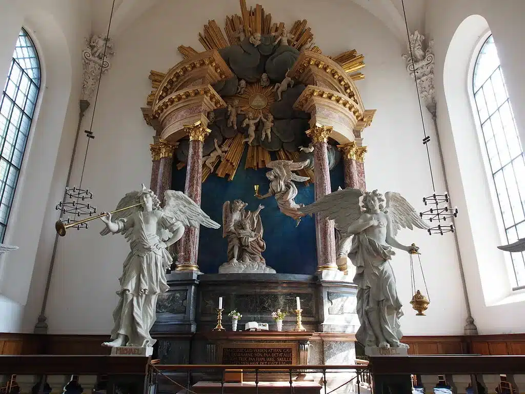 Église Notre-Sauveur