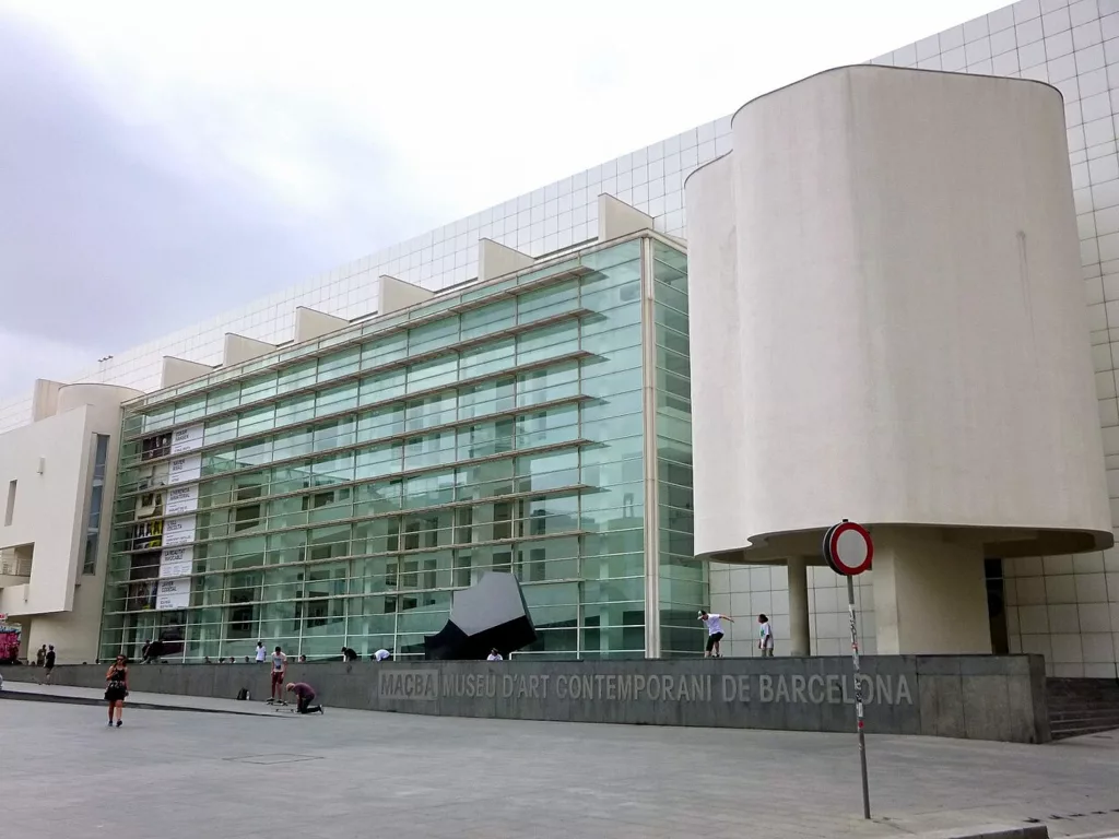 Le MACBA