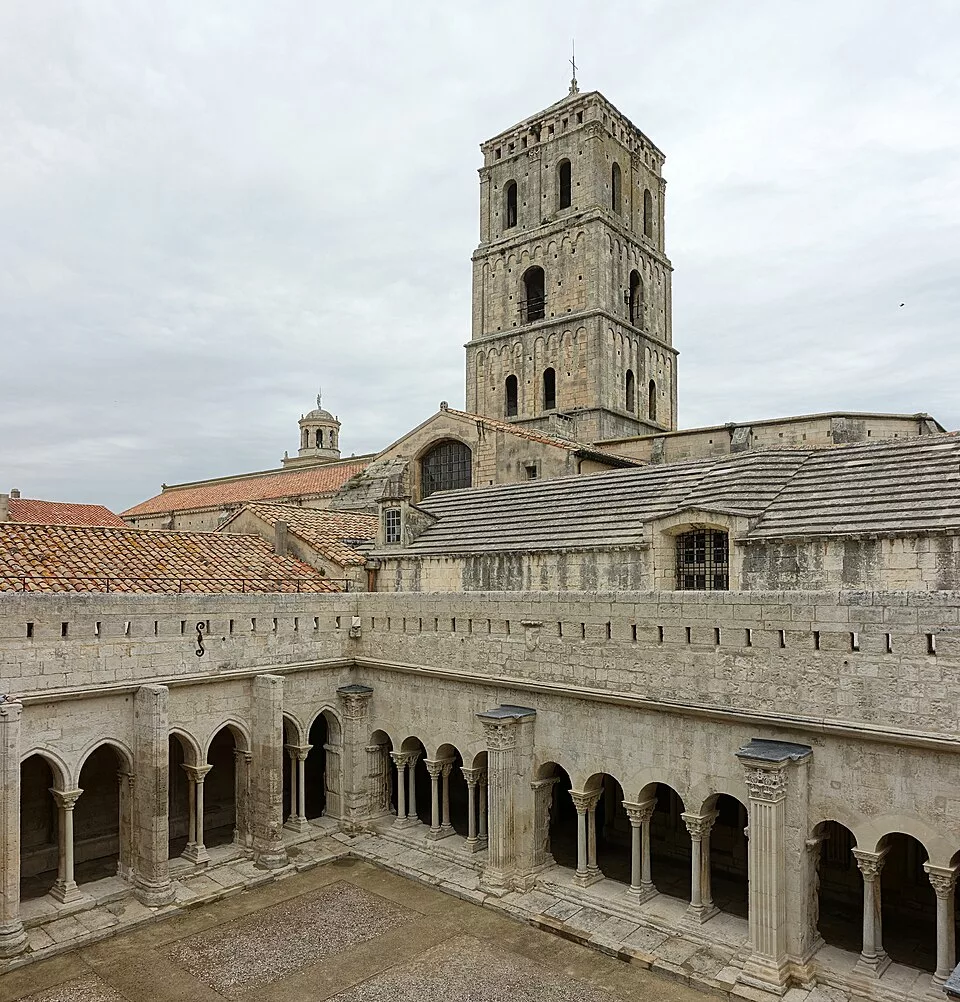 Cloître Saint-Trophime