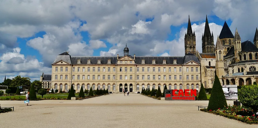 L’Abbaye aux Hommes