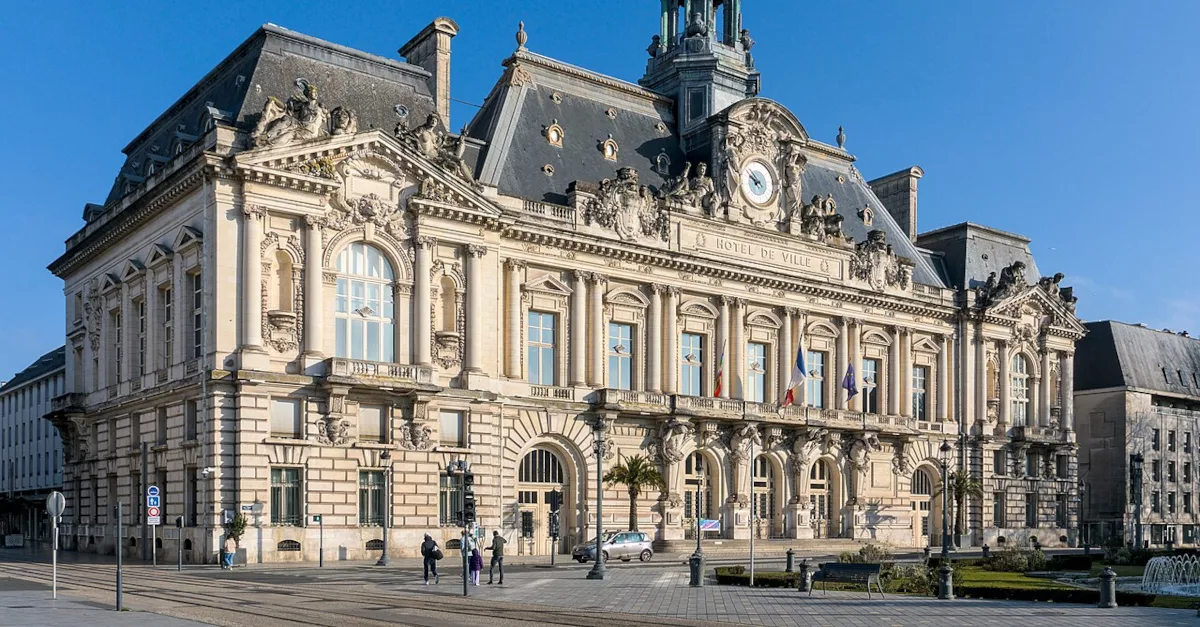 Tours hôtel de ville
