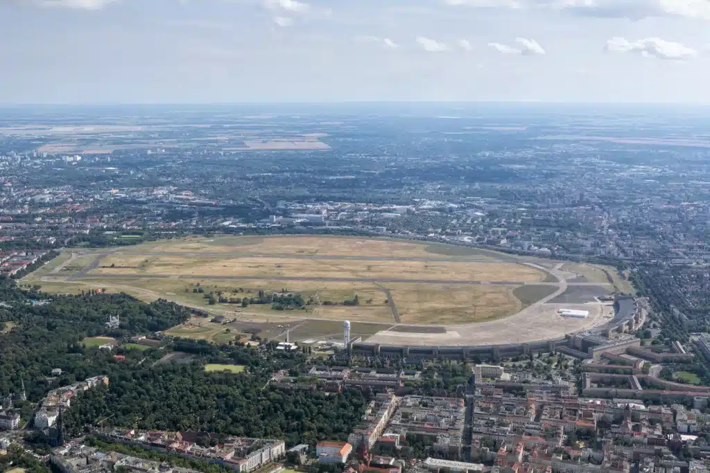 Tempelhofer Feld