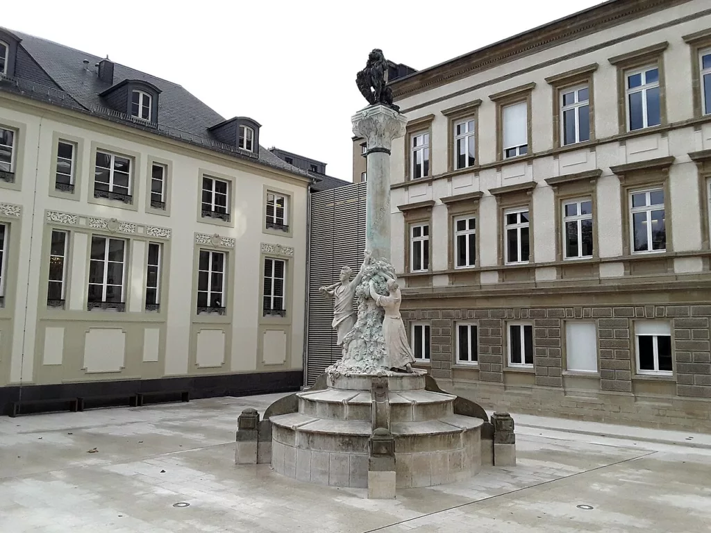 Monument of Dicks and Lentz
