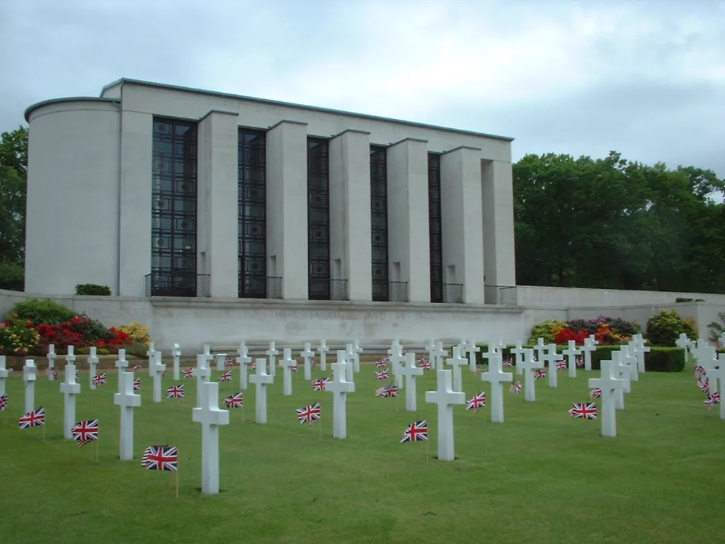 Cambridge American Cemetery