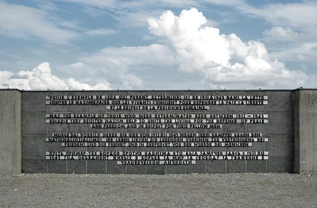Mur du camp de Dachau